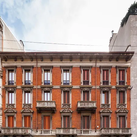 Easyhomes-boccaccio 19 Apartment Milan